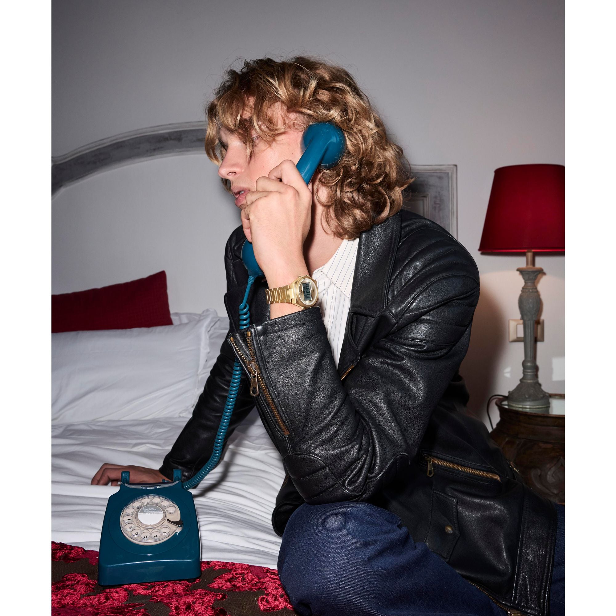 Q Timex Grey Round Dial Quartz Digital Men Watch