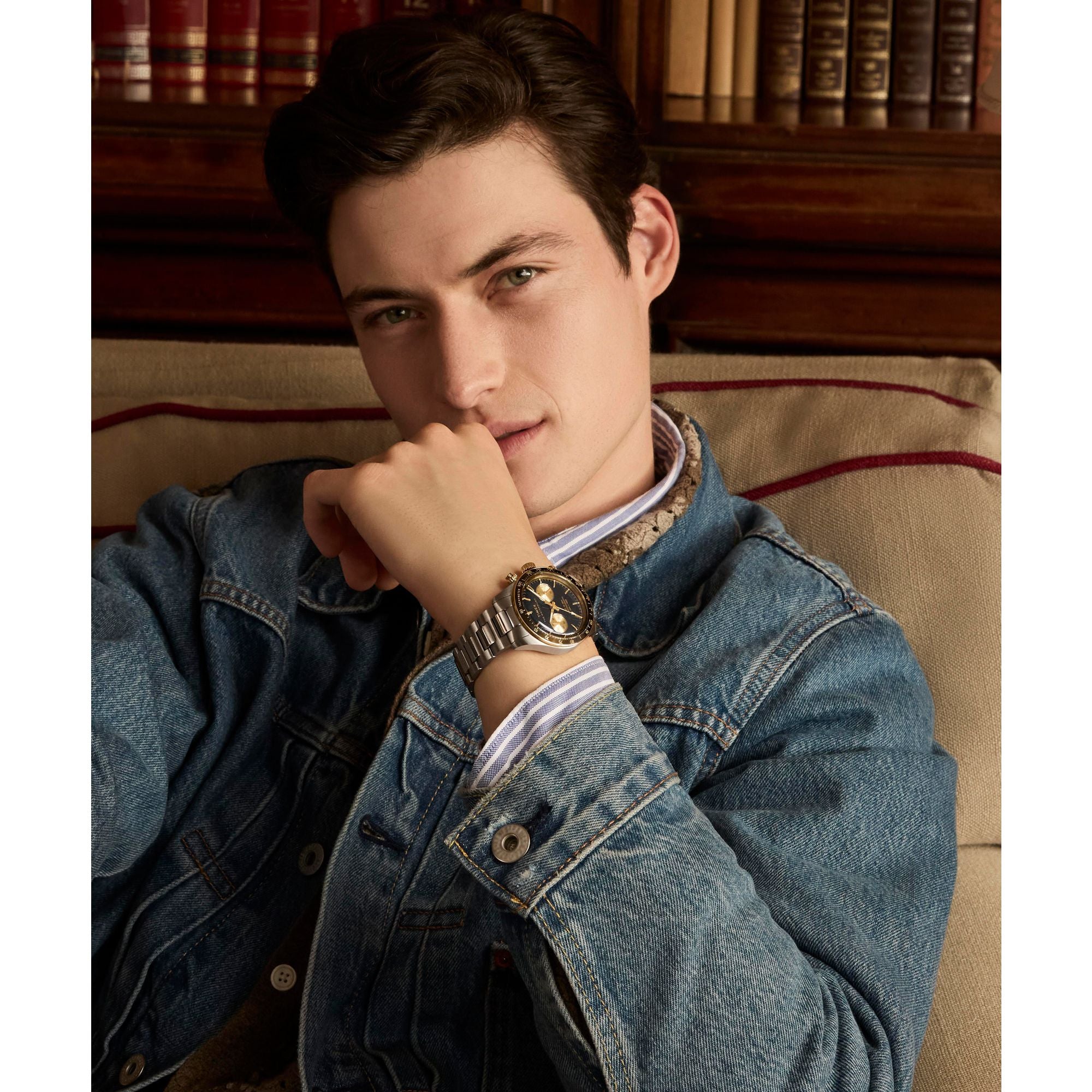 Timex Waterbury Black Round Dial Quartz Analog Men Watch