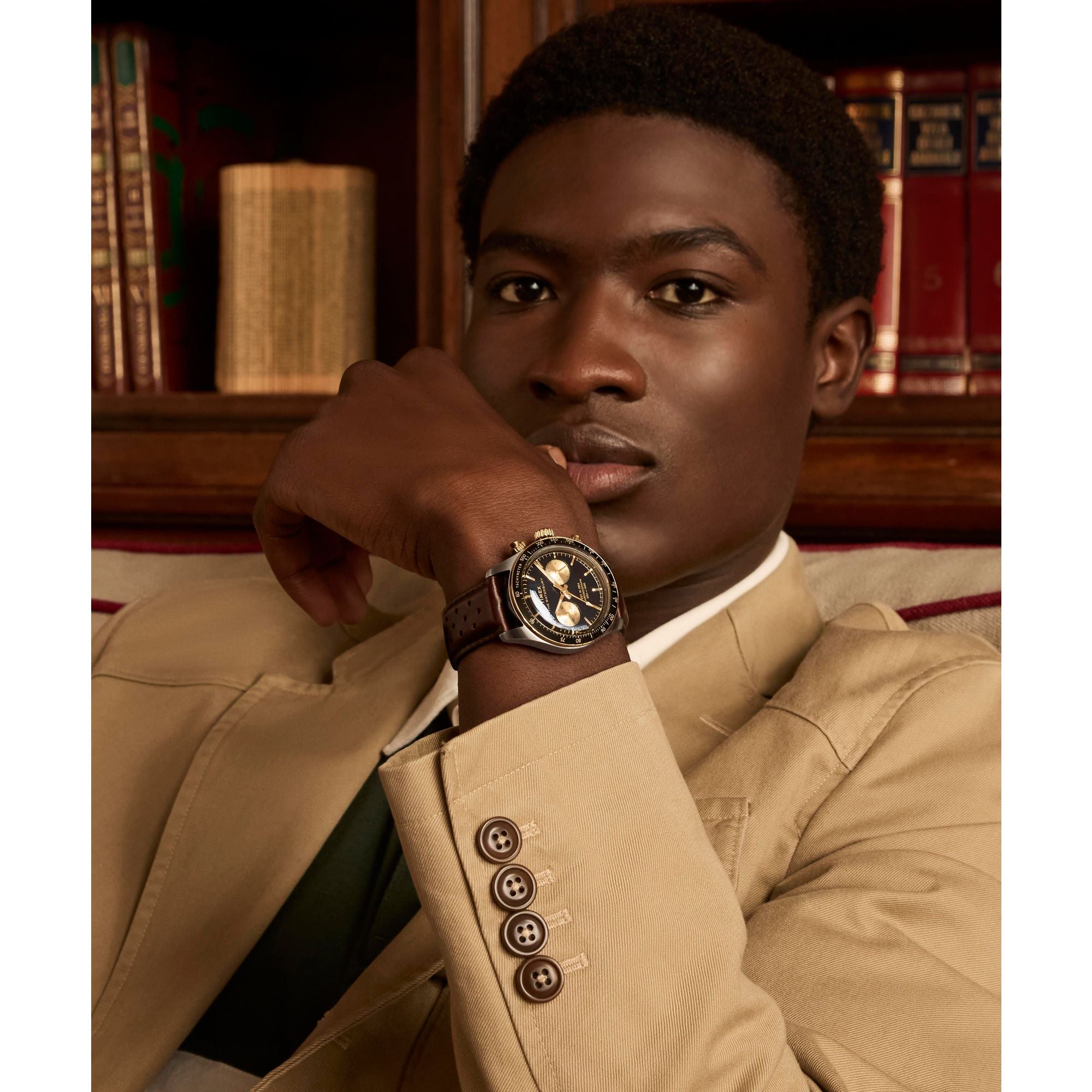 Timex Waterbury Leather Black Round Dial Quartz Analog Men Watch