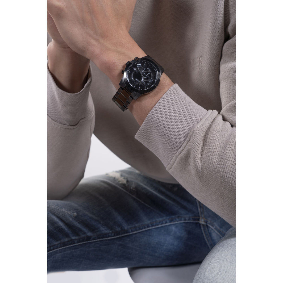 Guess Round 45mm Black Dial Analog Men Watch - U0668G5 Watch Guess