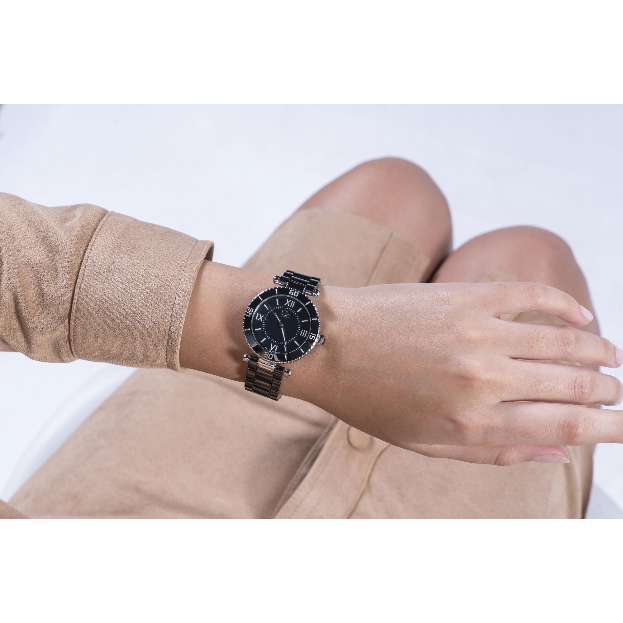 GC Muse Ceramic Black Round Dial Analog Women's Watch - Z05009L2MF