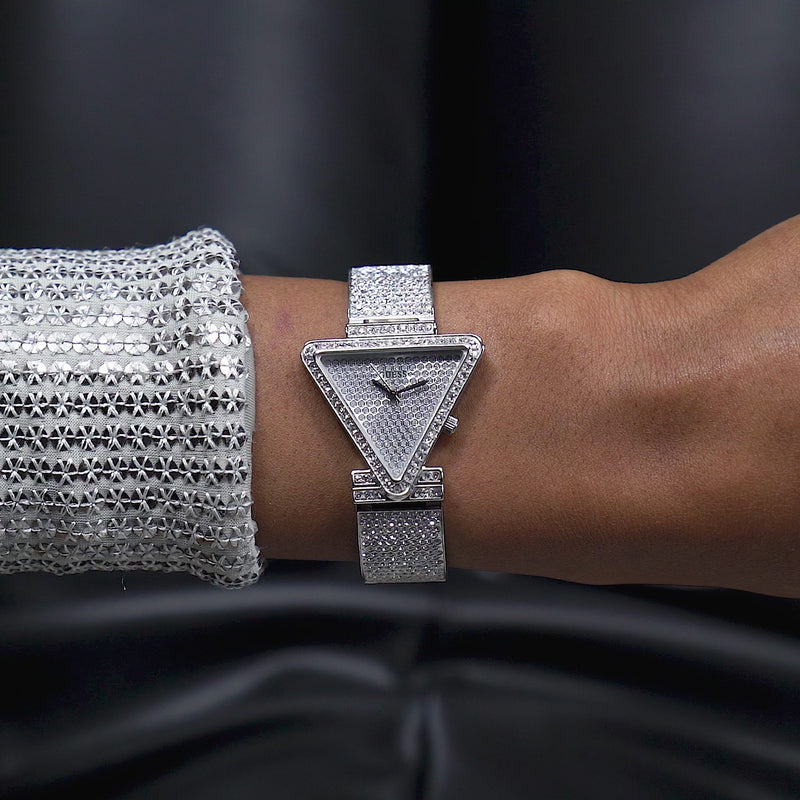 Guess Fame Silver Tone Triangle Dial Quartz Analog Women Watch Watch Guess